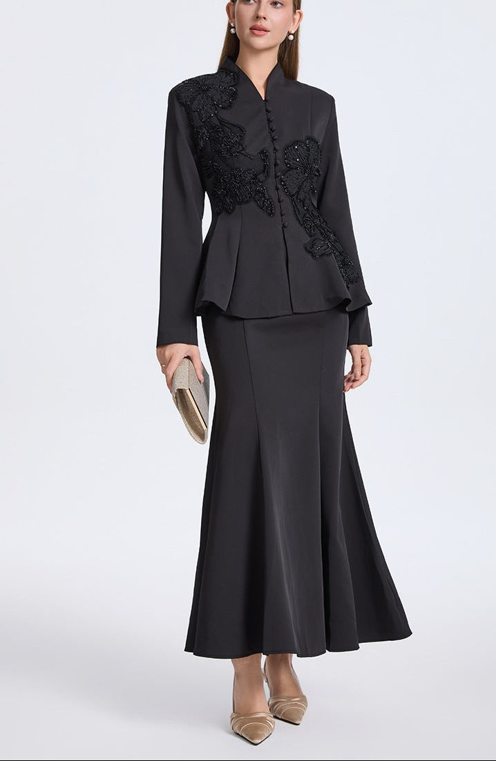 <img src="https://www.beryn-boutique.com/" 
       alt="Embroidered Black Beaded Jacket&Skirt" 
       loading="lazy" />