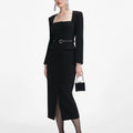 <img src="https://www.beryn-boutique.com/" 
       alt="Women's Black Long Sleeve Square Neck Midi Dress, Slim Fit Button Front Formal Dress for Bridesmaid Business Party Interview" 
       loading="lazy" />