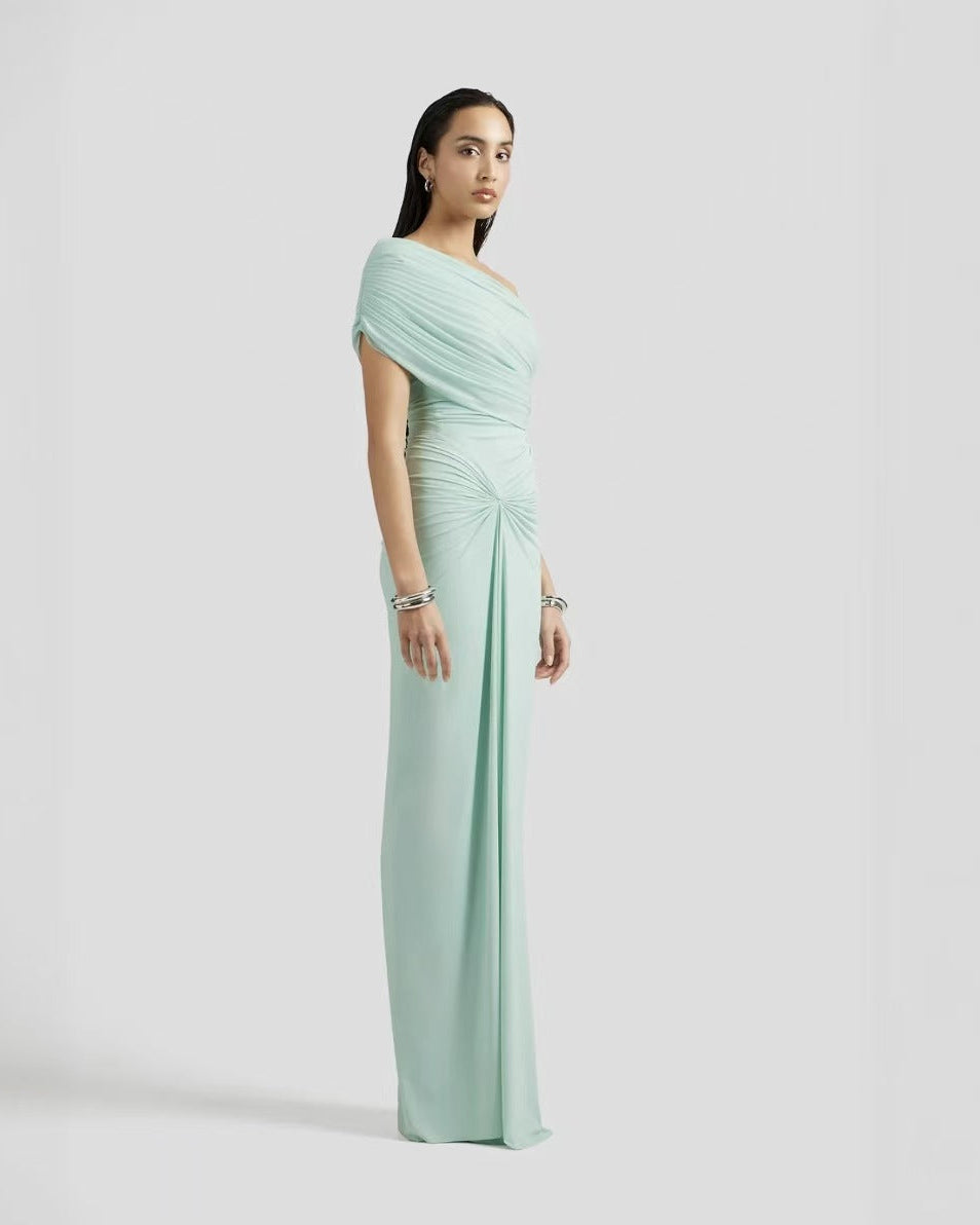 <img src="https://www.beryn-boutique.com/" 
       alt="Mint  One-Shoulder Draped Maxi Dress" 
       loading="lazy" />
