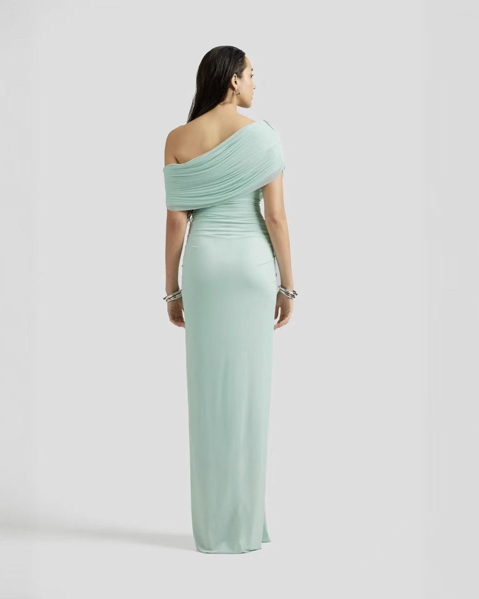 <img src="https://www.beryn-boutique.com/" 
       alt="Mint  One-Shoulder Draped Maxi Dress" 
       loading="lazy" />