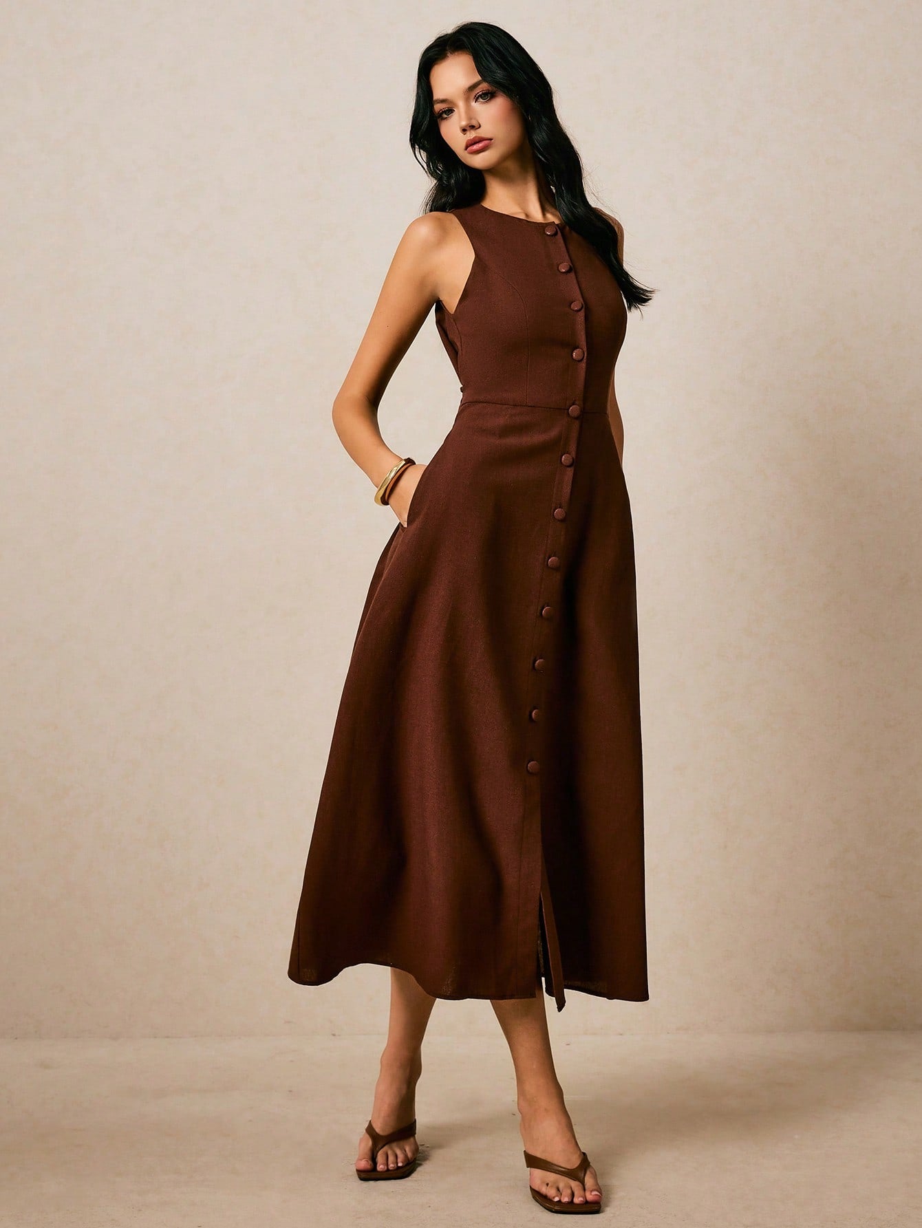 <a href="https://beryn-boutique.com/dress">
<img src="xxx.jpg" alt=<  Women's Round NecK Single-Breasted Sleeveless Brown  Dress">
</a>

