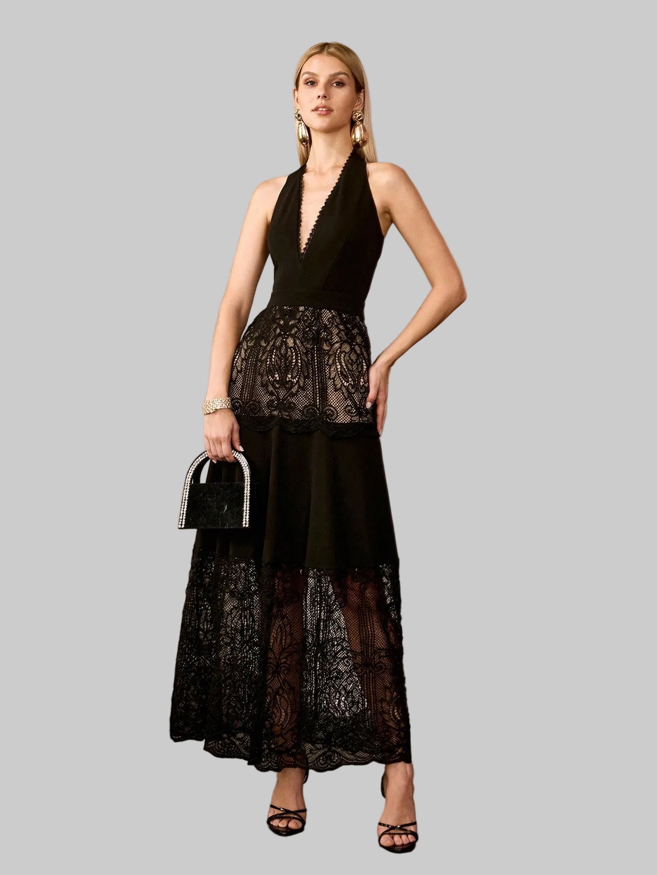 <a href="https://beryn-boutique.com/dress">
<img src="xxx.jpg" alt=<"WOMEN'S ELEGANT SLEEVELESS HALTER-NECK MAXI FORMAL DRESSES OUTFITS">
</a>
