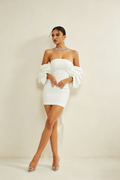 <img src="https://www.beryn-boutique.com/" 
       alt="Elegant Bow Mini Dress" 
       loading="lazy" />