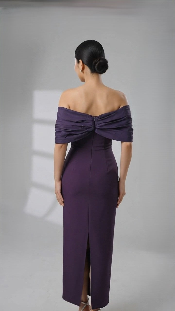 <img src="https://www.berynea.com/" 
       alt="Off Shoulder Elegant Bandage Maxi Dress" 
       loading="lazy" />