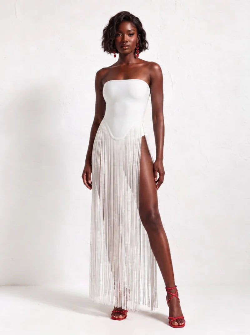 
< img src="https://www.berynea.com/" 
       alt="Fringe Club Dress | Sexy Tassel Bodycon Party Dress  " 
       loading="lazy" />