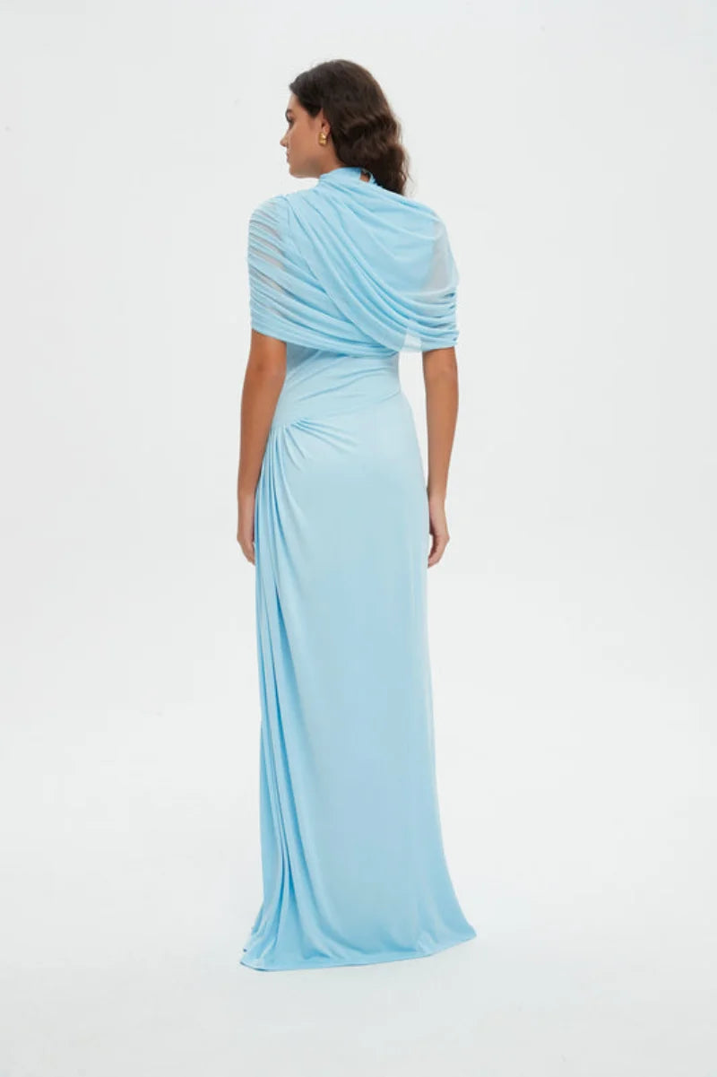 
< img src="https://www.berynea.com/" 
       alt="Luxury Light Blue Draped Evening Gown" 
       loading="lazy" />