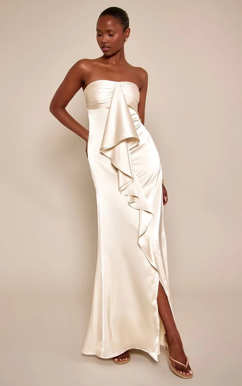 
<img src="https://www.beryn-boutique.com/" 
       alt="Elegant Draped Satin Strapless Maxi Dress" 
       loading="lazy" />