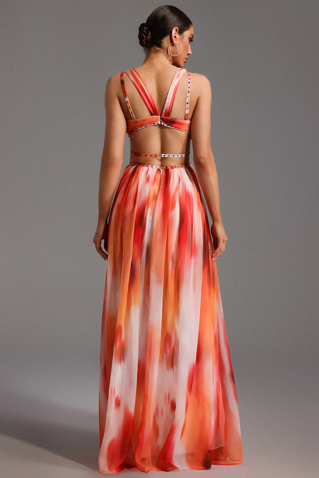 Sleeveless V-Neck Diamond Maxi Dress