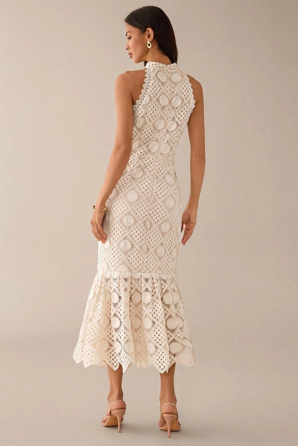 <img src="https://www.beryn-boutique.com/" 
       alt="Ivory Crochet Lace Midi Dress" 
       loading="lazy" />