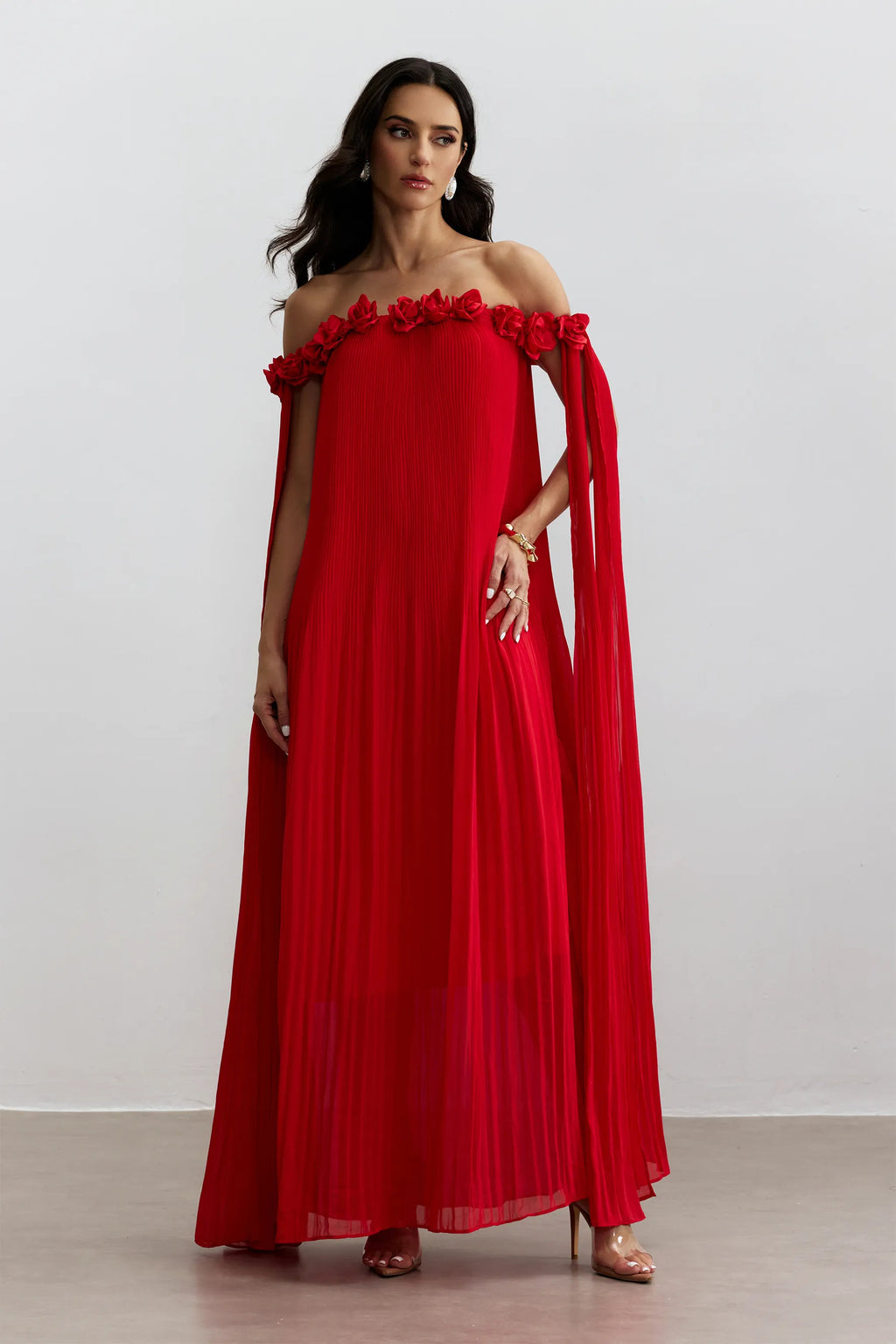 <img src="https://www.beryn-boutique.com/" 
       alt="Red 3D Rose Pleated Maxi Dress" 
       loading="lazy" />