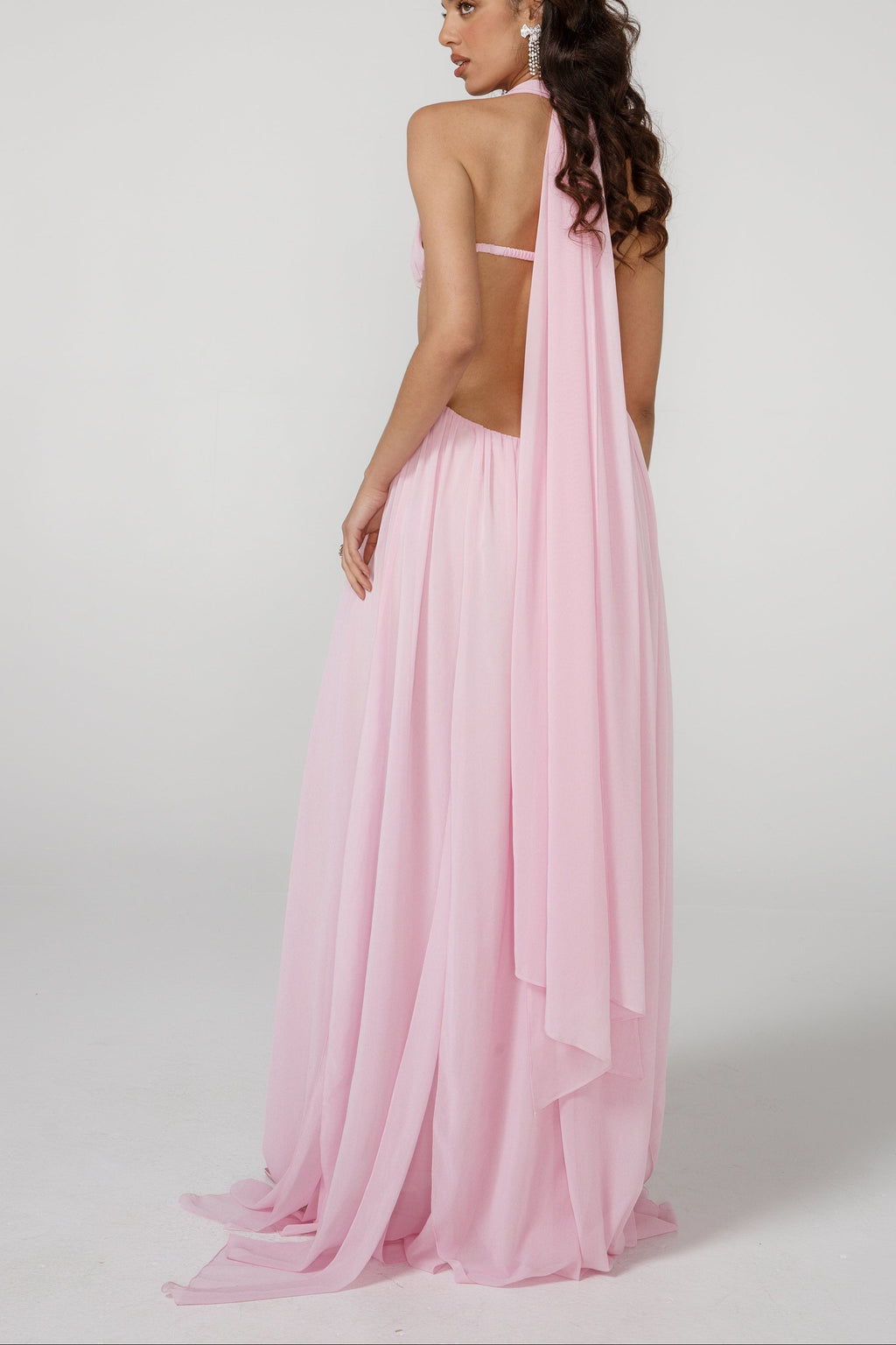 
<img src="https://www.beryn-boutique.com/" 
       alt="Formal Pink Gown Wedding Party Dress For Women" 
       loading="lazy" />