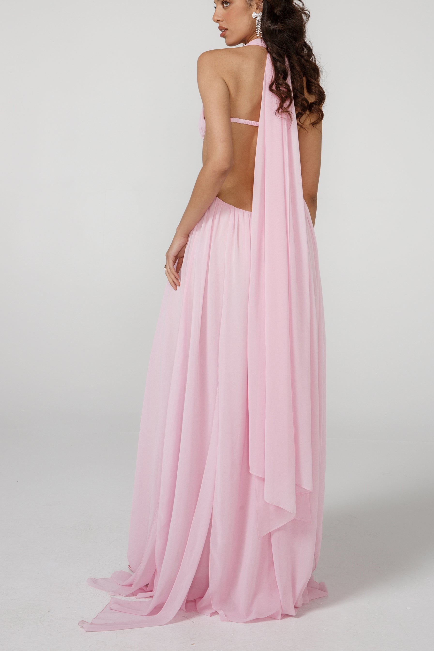 
<img src="https://www.beryn-boutique.com/" 
       alt="Formal Pink Gown Wedding Party Dress For Women" 
       loading="lazy" />