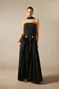 <img src="https://www.beryn-boutique.com/" 
       alt="Black Strapless Maxi Gown" 
       loading="lazy" />