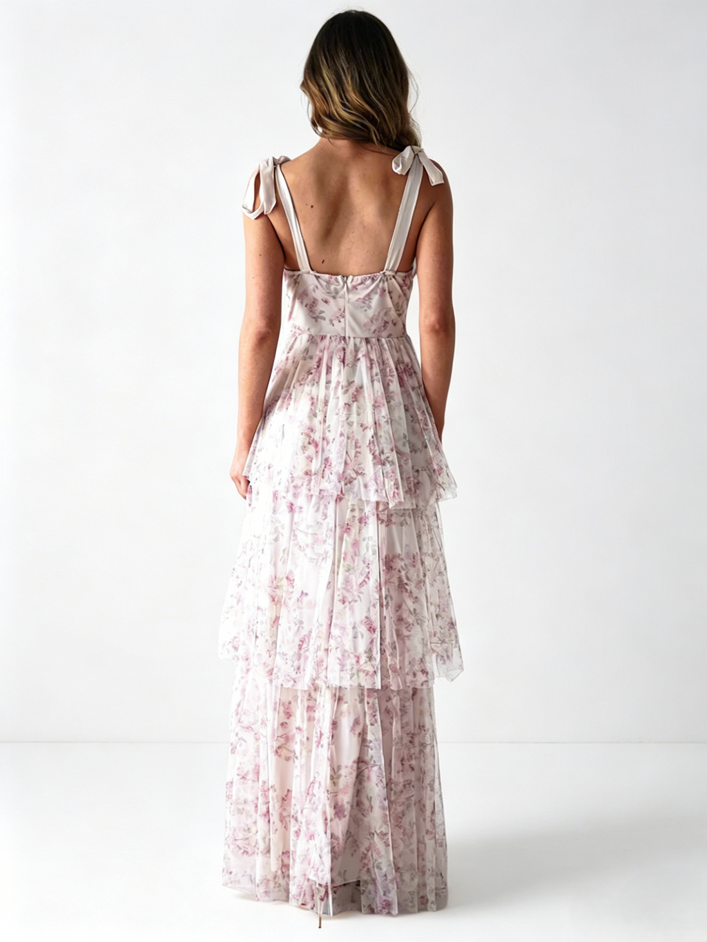 <img src="https://www.beryn-boutique.com/" 
       alt=" Floral Layered  Maxi Dress" 
       loading="lazy" />