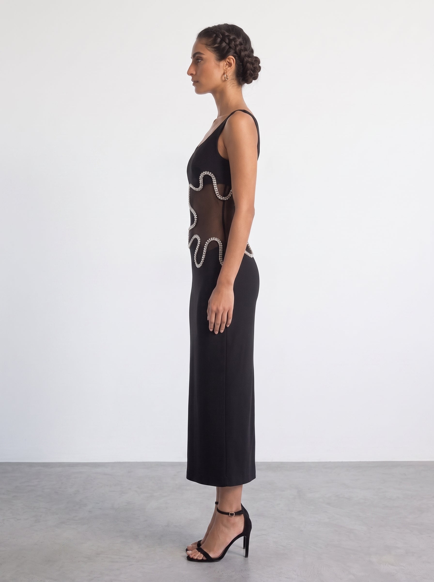 <img src="https://www.berynea.com/" 
       alt="Black Mesh Cutout Maxi Dress with Rhinestone" 
       loading="lazy" />
