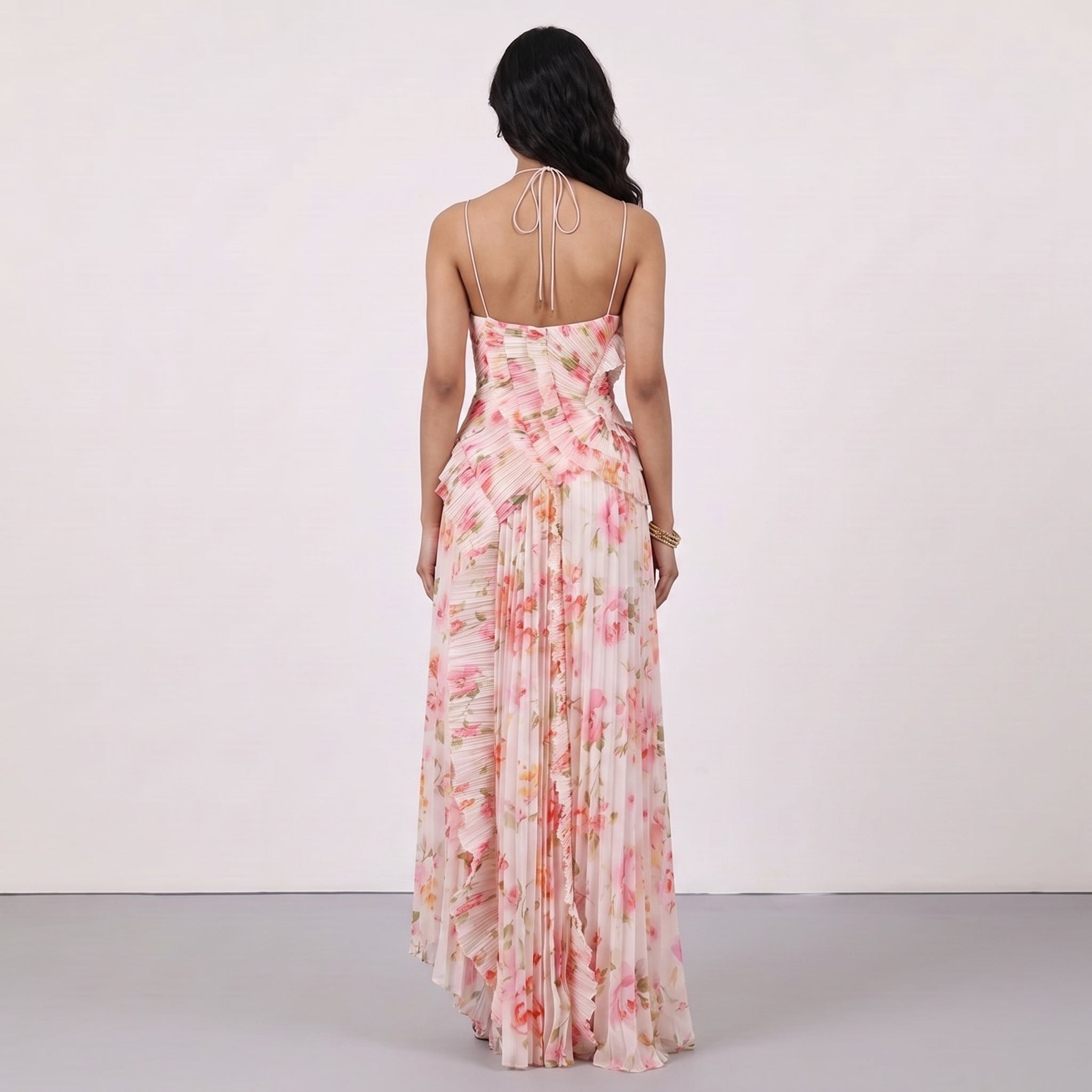 <img src="https://www.berynea.com/" 
       alt="Floral Halter Bridesmaid Maxi Dress" 
       loading="lazy" />