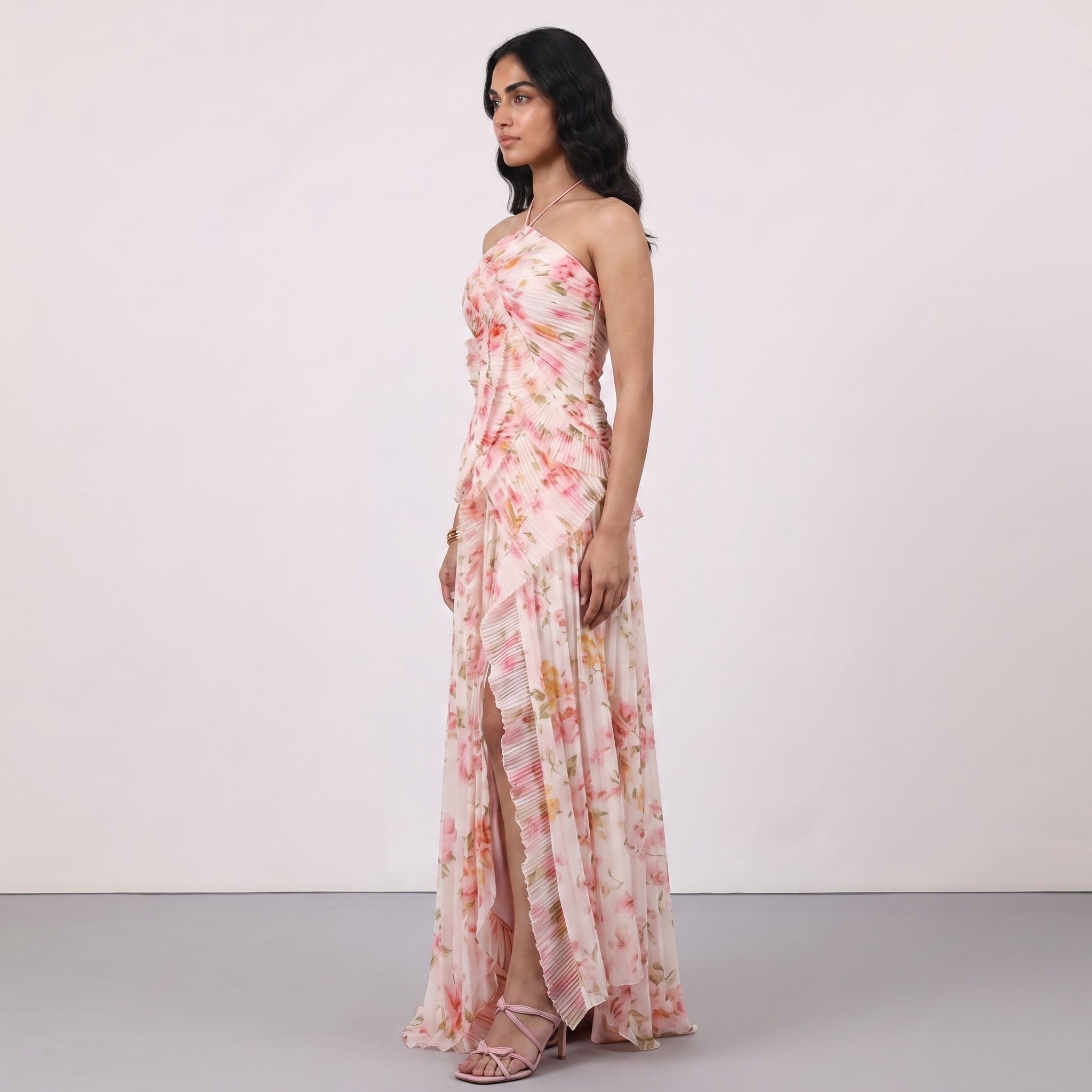 <img src="https://www.berynea.com/" 
       alt="Floral Halter Bridesmaid Maxi Dress" 
       loading="lazy" />