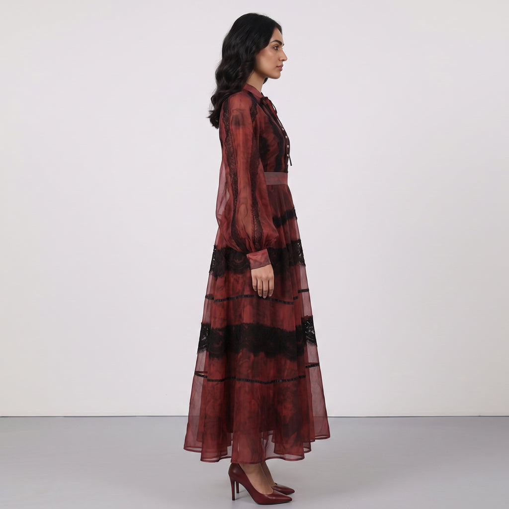 <img src="https://www.berynea.com/" 
       alt="Red&black Lace maxi dress" 
       loading="lazy" />