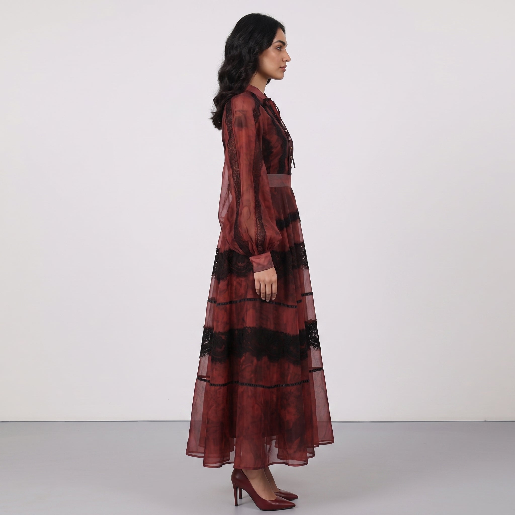 <img src="https://www.berynea.com/" 
       alt="Red&black Lace maxi dress" 
       loading="lazy" />