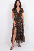 
<img src="https://www.berynea.com/" 
       alt="Black V-Neck Bodycon Midi Dress with Fishtail Hem="lazy" />