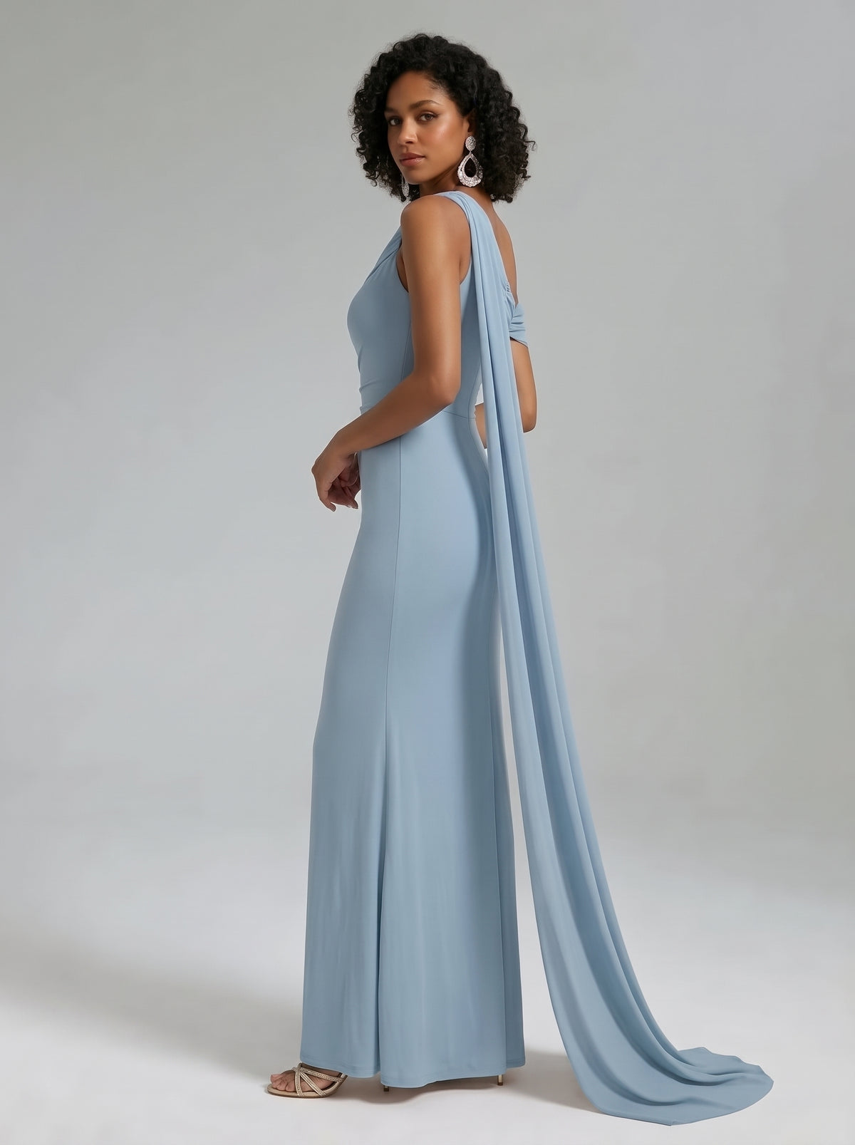 
< img src="https://www.berynea.com/" 
       alt="Blue One Shoulder Ruched Maxi Dress" 
       loading="lazy" />