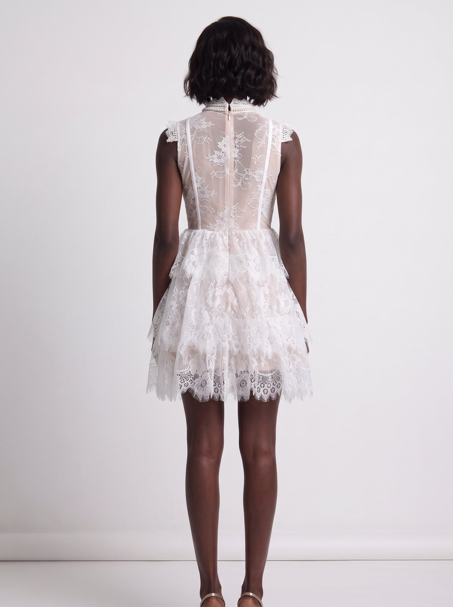 <img src="https://www.berynea.com/" 
       alt=" Mock Neck Sleeveless Bridal Mini Dress | Berynea“
       loading="lazy" />