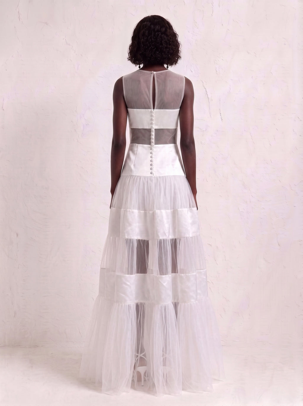 <img src="https://www.berynea.com/" 
       alt=" Mesh Maxi Dress Wedding Guest Gown" 
       loading="lazy" />