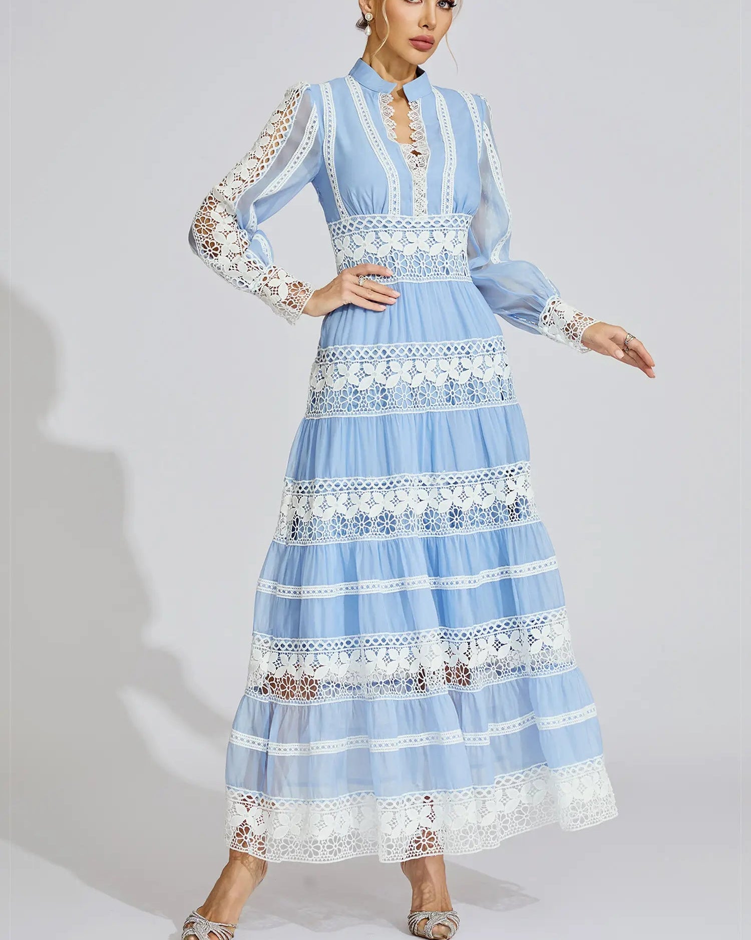 <img src="https://www.beryn-boutique.com/" 
       alt="Light Blue Lace-Trimmed Maxi Dress" 
       loading="lazy" />
