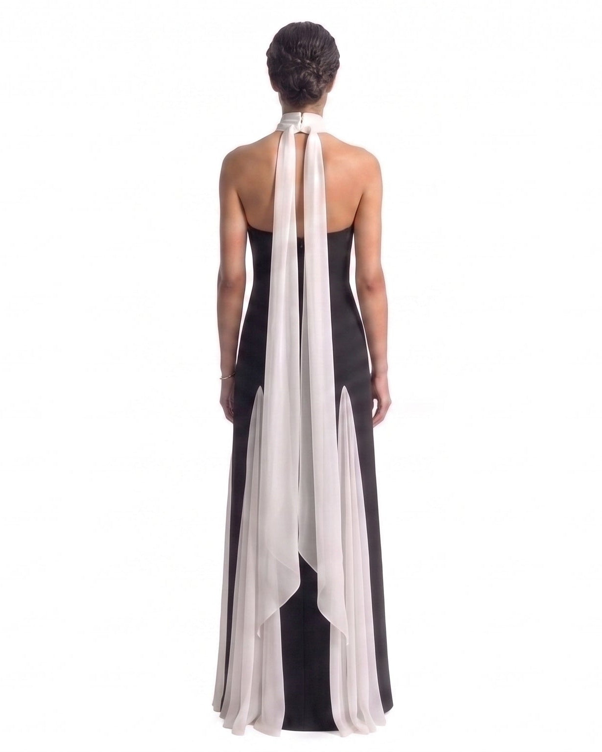 <img src="https://www.berynea.com/" 
       alt="Black&White Contrast Evening Dress" 
       loading="lazy" />
