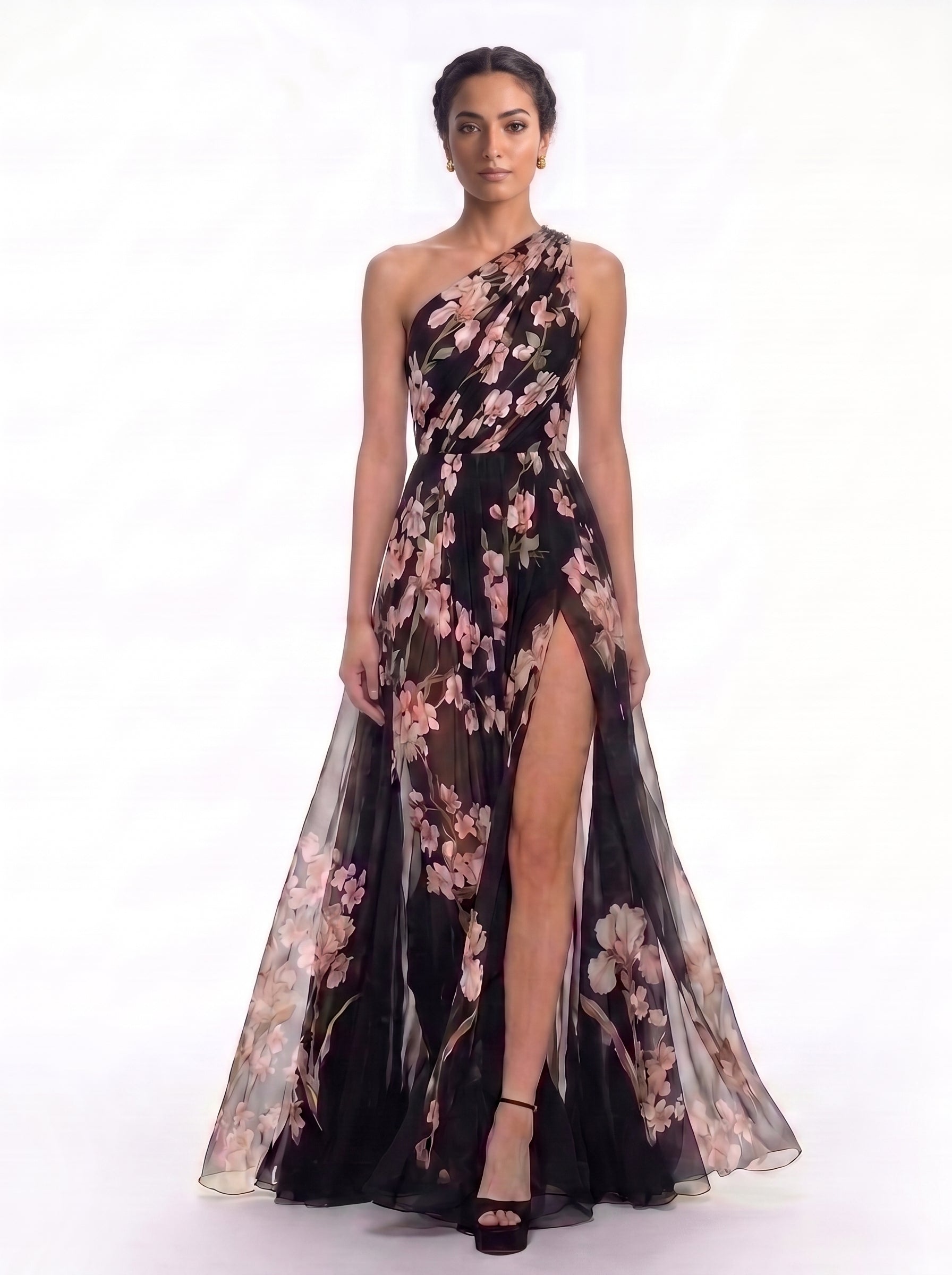 <img src="https://www.berynea.com/" 
       alt="Black&White Contrast Evening Dress" 
       loading="lazy" />