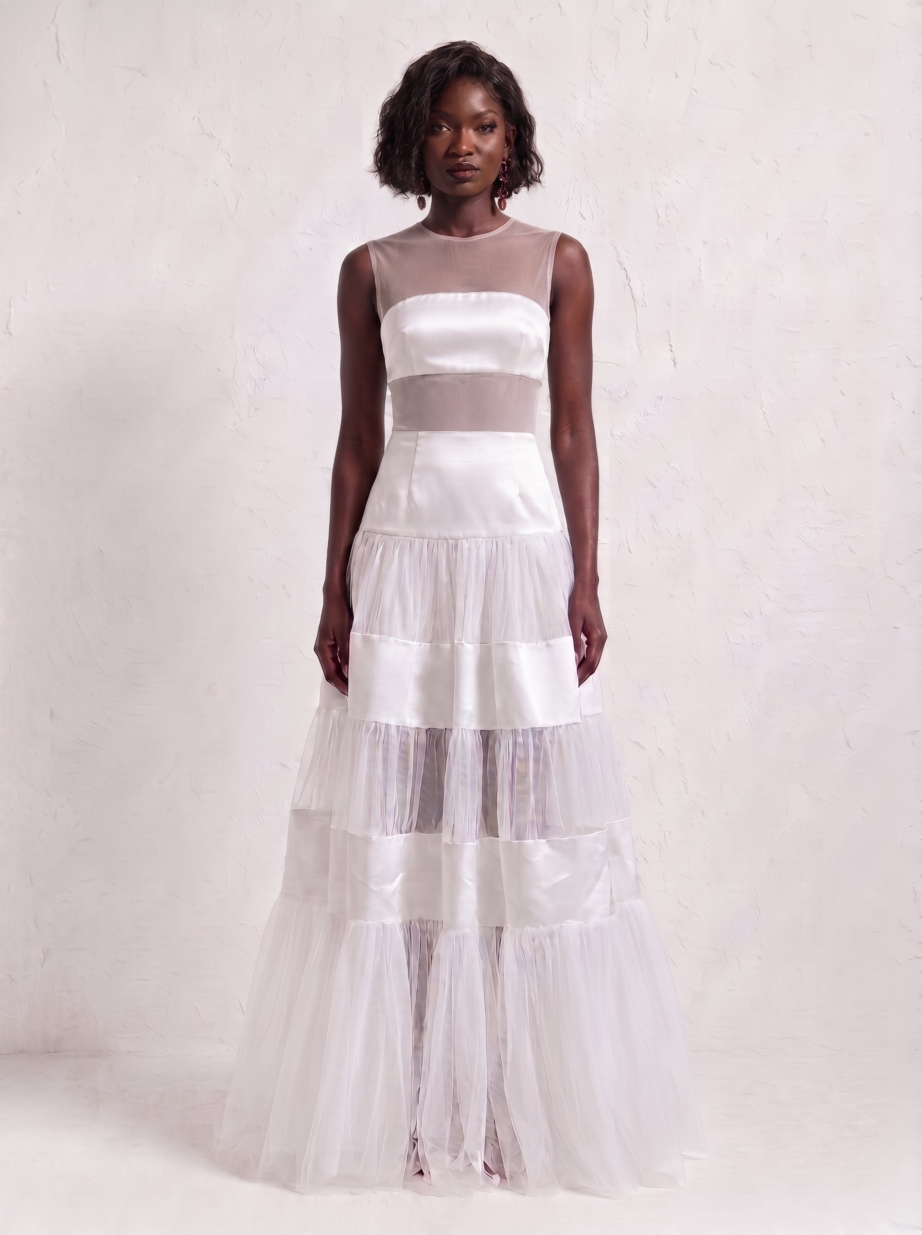 <img src="https://www.berynea.com/" 
       alt=" Mesh Maxi Dress Wedding Guest Gown" 
       loading="lazy" />