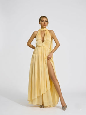 Gelbes, rückenfreies V-Ausschnitt Maxikleid