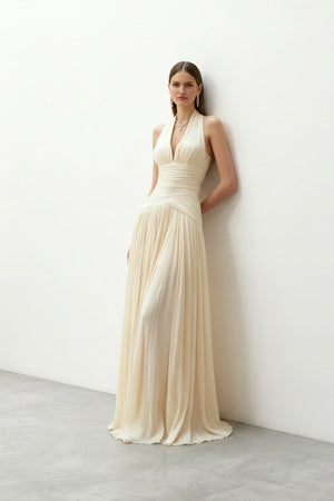 Plissiertes Maxi-Chiffonkleid mit V-Ausschnitt